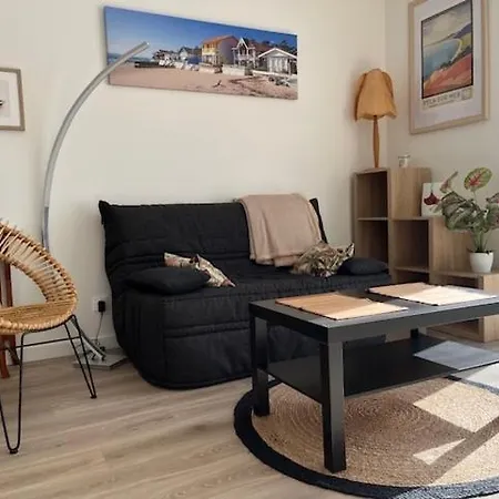 Le 25 Degres, T2 Lumineux A 2 Pas De La Du Mauret Apartmán